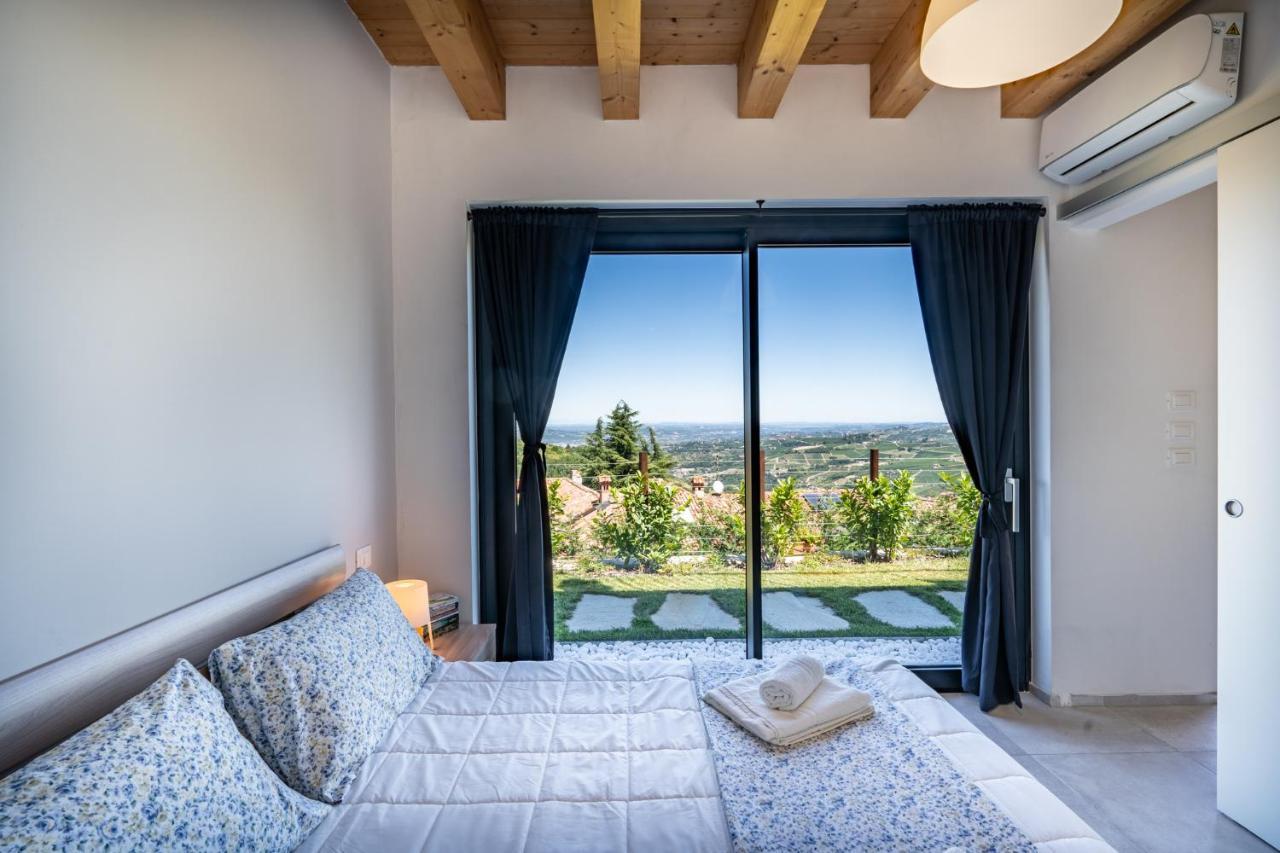 Casa Tina Holiday Home Diano d'Alba Exterior photo
